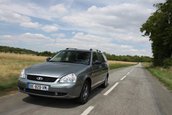 Duel intre break-uri low-cost: Dacia Logan MCV vs. Lada Priora break