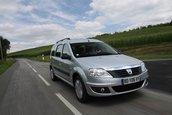 Duel intre break-uri low-cost: Dacia Logan MCV vs. Lada Priora break