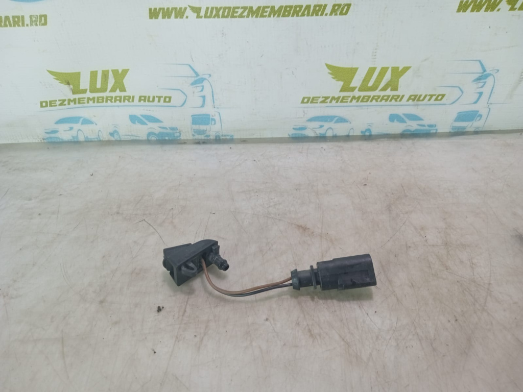 Duza spalator parbriz incalzita 5E3955986 Skoda Octavia 4 [2019 - 2024] 2.0 tdi DTRB