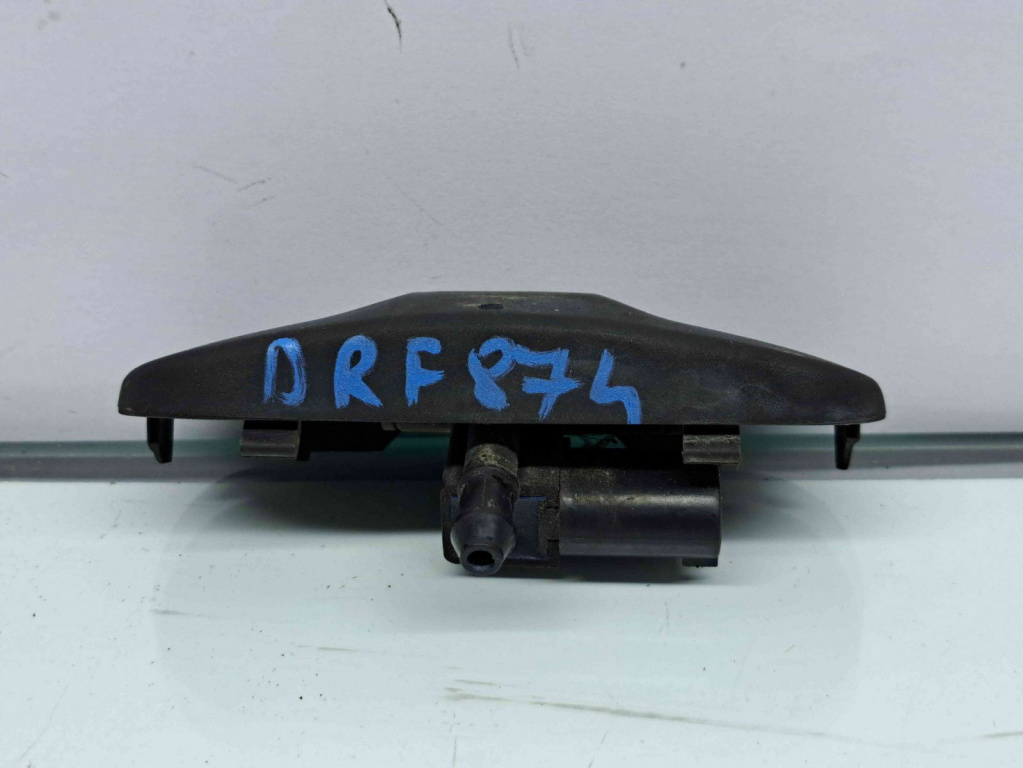 Duza spalator parbriz Volkswagen Golf 5 (1K1) [Fabr 2004-2008] OEM