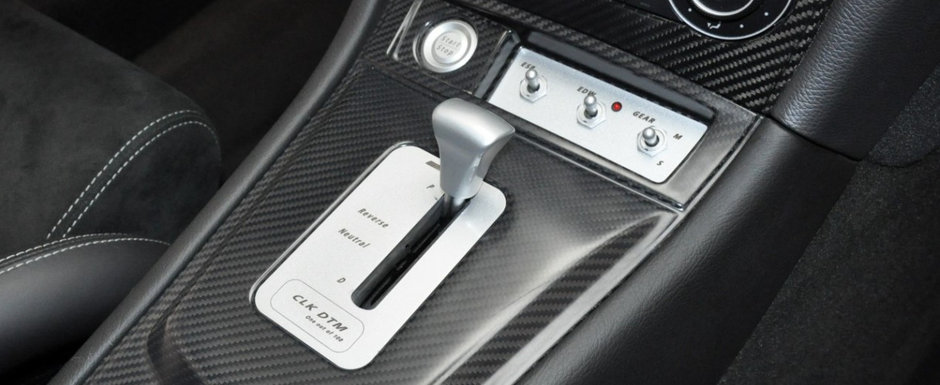 E aproape imposibil sa gasesti una de cumparat. Masina din 2005 are un design inspirat din DTM si e de cinci ori mai rara decat un Bugatti de 2.4 milioane E aproape imposibil sa gasesti una de cumparat. Masina din 2005 are un design inspirat din DTM si e de cinci ori mai rara decat un Bugatti de 2.4 milioane