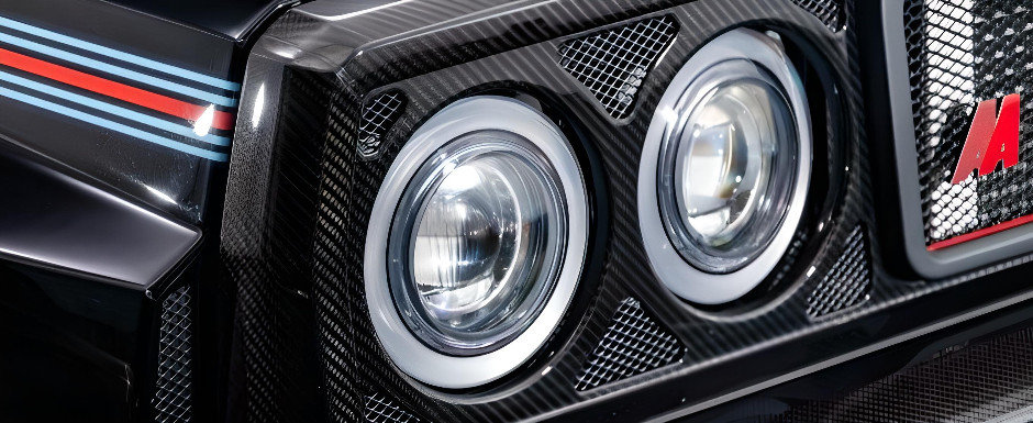 E aproape imposibil sa gasesti una de cumparat. Masina din 1989 are motor de 2.0 litri si 330 CP si e de 25 de ori mai rara decat un Bugatti de 2.4 milioane E aproape imposibil sa gasesti una de cumparat. Masina din 1989 are motor de 2.0 litri si 330 CP si e de 25 de ori mai rara decat un Bugatti de 2.4 milioane