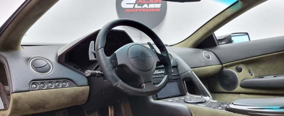 E aproape imposibil sa gasesti una de cumparat. Masina din 2008 e de 25 de ori mai rara decat un Bugatti de 2.4 milioane euro E aproape imposibil sa gasesti una de cumparat. Masina din 2008 e de 25 de ori mai rara decat un Bugatti de 2.4 milioane euro