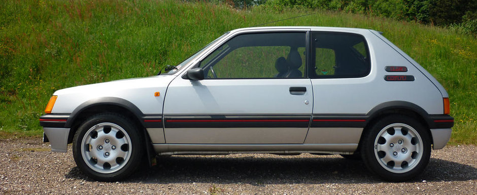 E cel mai scump Peugeot 205 GTI vandut vreodata. Clientul a platit 12.000 de lire sterline peste suma ceruta E cel mai scump Peugeot 205 GTI vandut vreodata. Clientul a platit 12.000 de lire sterline peste suma ceruta