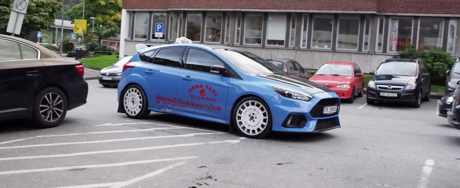 E cel mai tare taxi din lume. Face suta in 4.7 secunde si nu se asculta manele in el E cel mai tare taxi din lume. Face suta in 4.7 secunde si nu se asculta manele in el