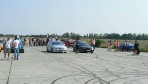 e36 325i vs e90 330d