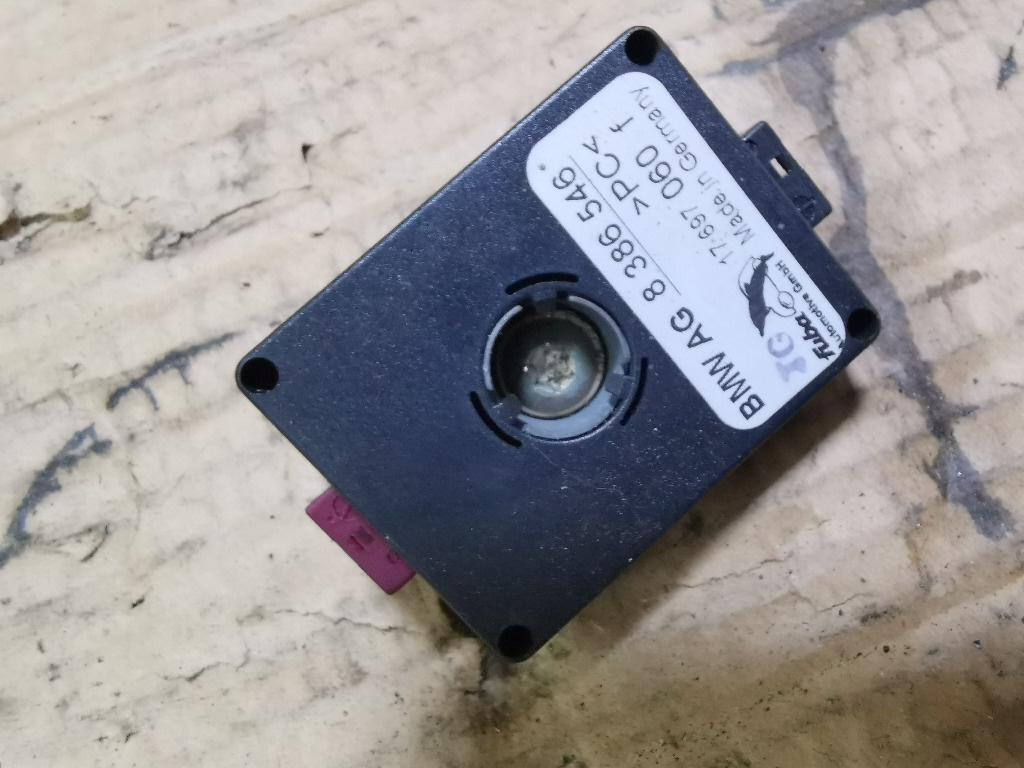 E4683 MODUL FILTRU ANTENA AMPLIFICATOR BMW E46 8386546