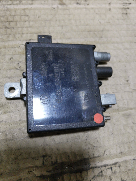 E4693 MODUL AMPLIFICATOR ANTENA BMW E46 6525-8377817