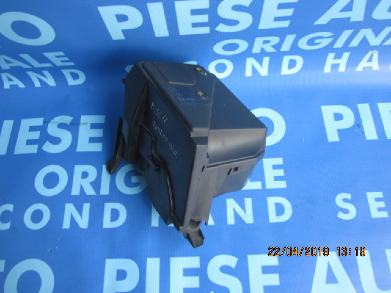 Earcasa calculator Renault Scenic 1.5dci; 8200438360 (tablou sigurante)