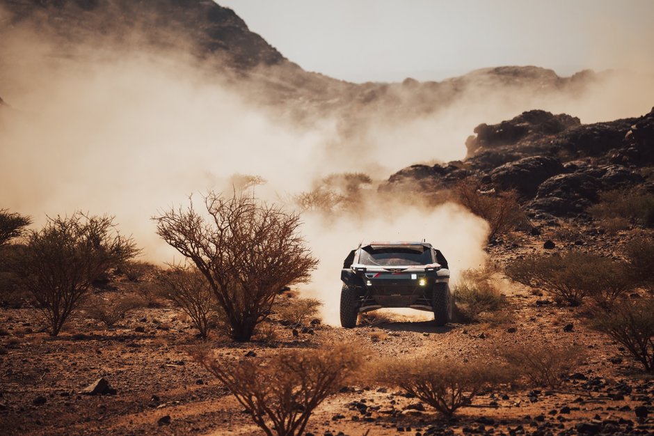 Echipa Dacia Sandriders este pregatita pentru o noua aventura in desert