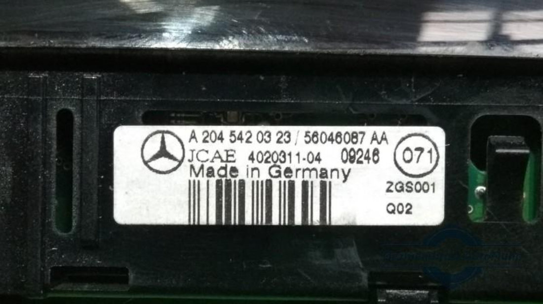 Ecran senzori parcare Mercedes C-Class (2007->) [S204] a2045420323