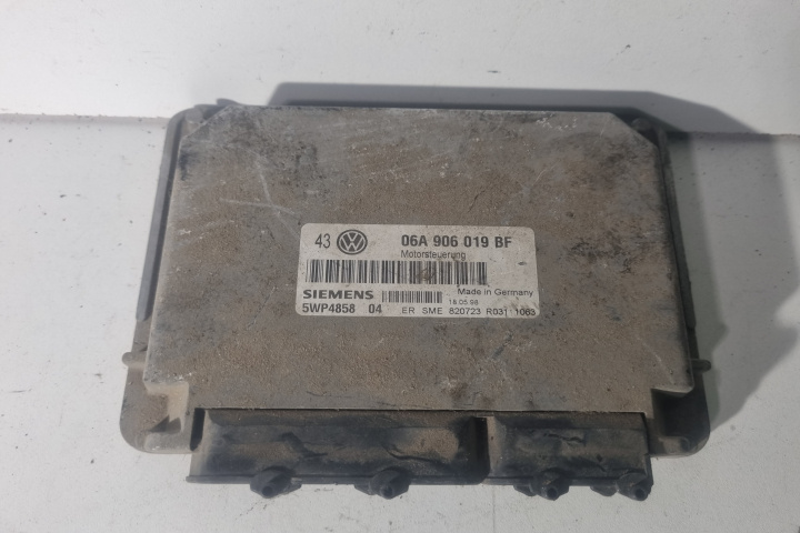 ECU 06A 906 019 BF Volkswagen VW Golf 4 [1997 - 2006] wagon 1.6 MT (105 hp)
