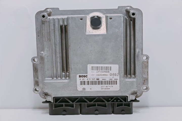 ECU Bosch Calculator Motor 0281019325 / 237102747R Renault Kangoo 2 [facelift] [2013 - 2020]