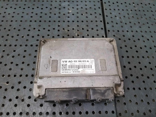 Ecu calculator motor 1.2 b vw polo 6r 03e906023al 5wp4054604