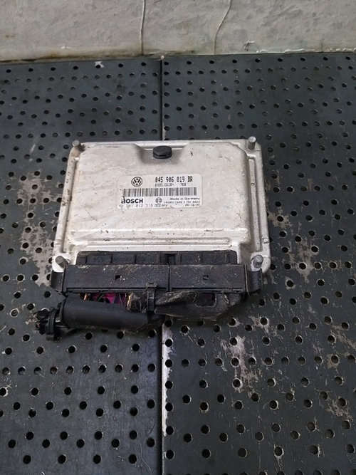 Ecu calculator motor 1.4 tdi skoda fabia 1 6y 045906019br 0281012318 1039s11626