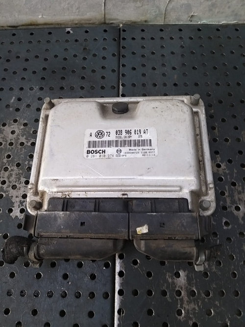 Ecu calculator motor 1.9 tdi vw golf 4 1j 038906019at 0281010974 1039s00725