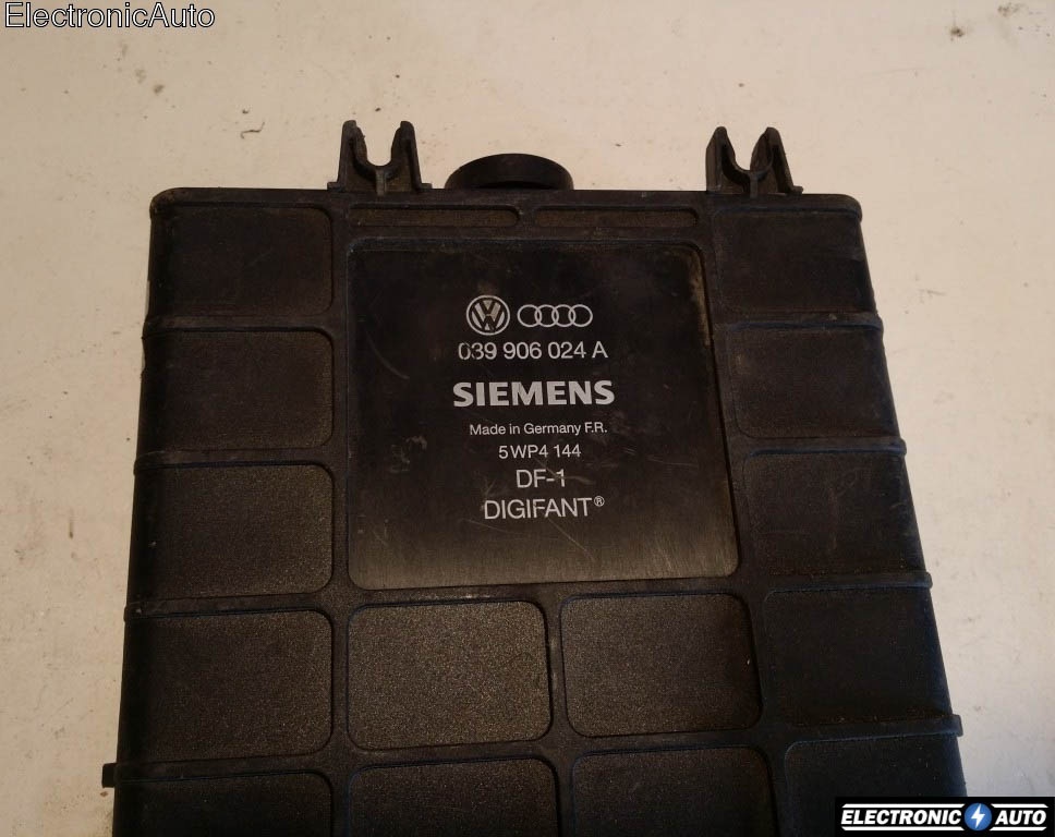 ECU Calculator motor Audi 80 2.0 039906024A, 5WP4144 DIGIFANT