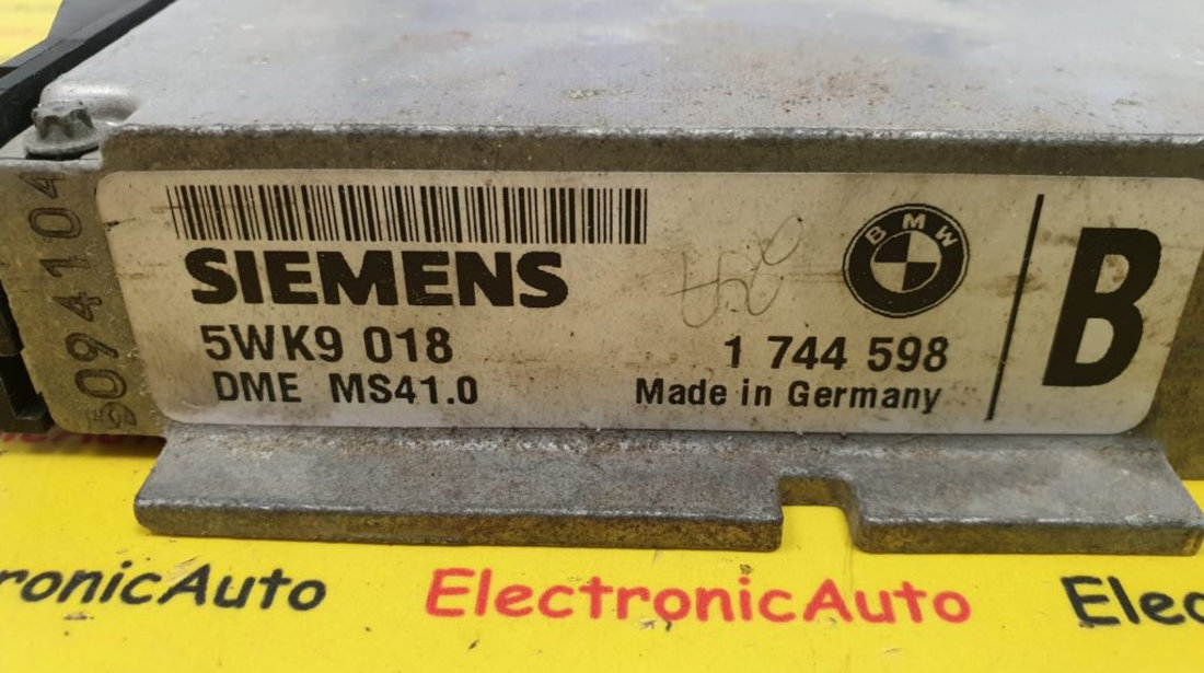 ECU Calculator motor BMW 328i, 5WK9018, 1744598