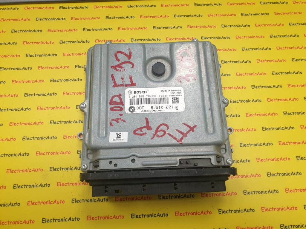 ECU Calculator motor Bmw 330D DDE8510221, 0281016838