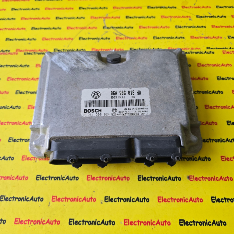 ECU Calculator Motor BOSCH SKODA OCTAVIA, 0261206924, M592, 06A906018HA,