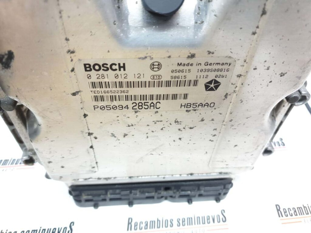 ECU Calculator Motor CHRYSLER VOYAGER, 0281012121, P05094285AC, HB5AA0,
