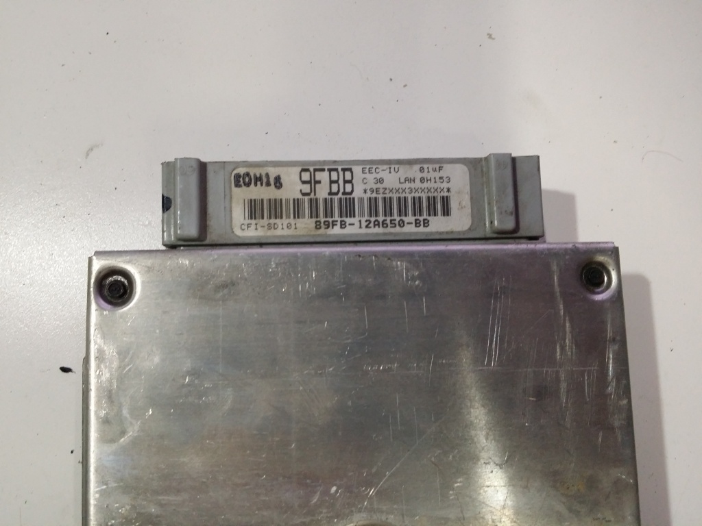 ECU Calculator motor Ford Fiesta 1.1 89FB-12A650-BB CFI-SD101
