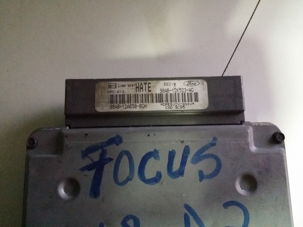 ECU Calculator motor Ford Focus 1.8TDDI 98AB-12A650-BGH DPC-612