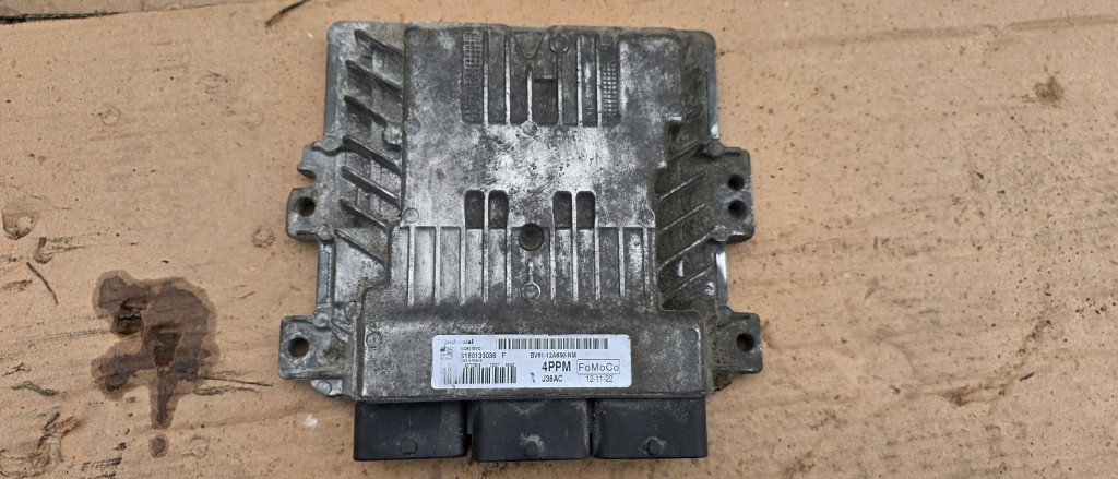 Ecu Calculator motor Ford Focus 3 1.6 TDCI 2011 2012 2013 2014