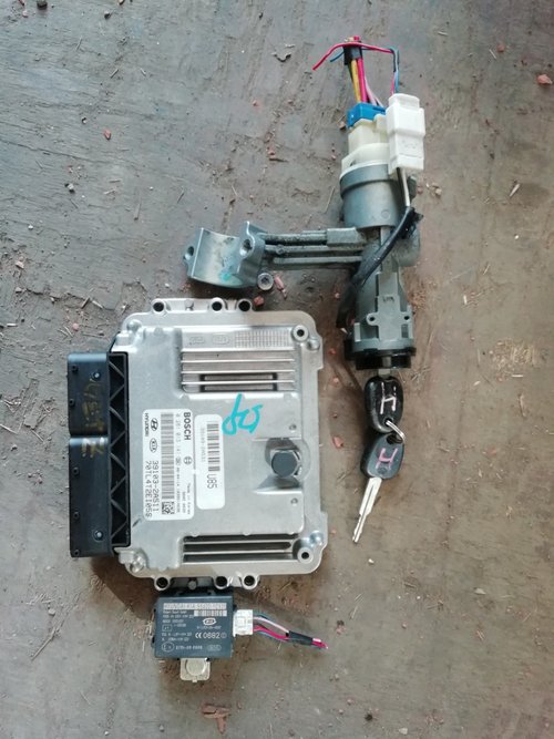 ECU Calculator motor Hyundai Getz motor 1.5CRDI cod produs 39103-2A511 0281013141