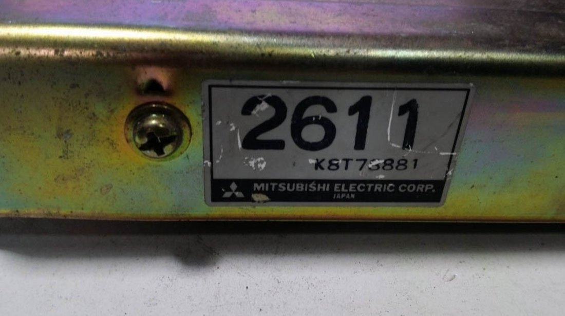 ECU Calculator motor Mitsubishi Pajero K8T78881, MD172611