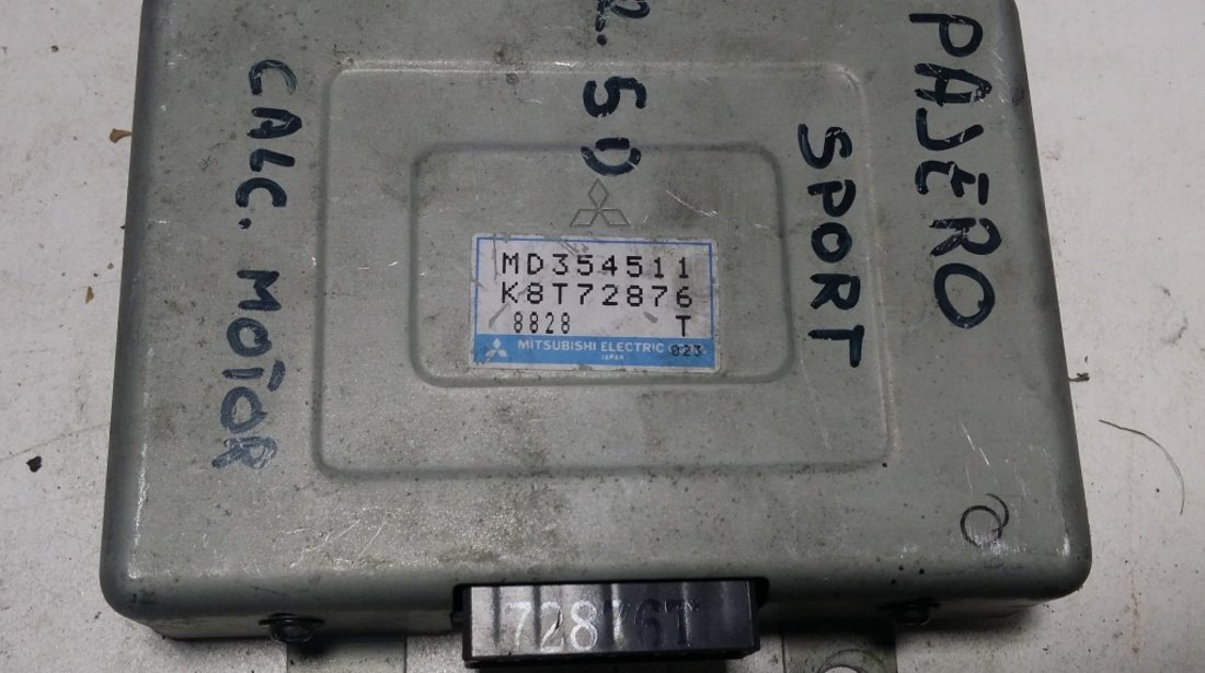 ECU Calculator motor Mitsubishi Pajero MD354511 K8T72876