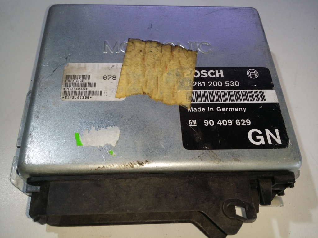 ECU Calculator motor Opel Calibra 2.0 0261200530 C20NE