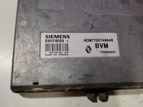 ECU Calculator motor Renault Clio 1.4 S101718102C Fenix3B