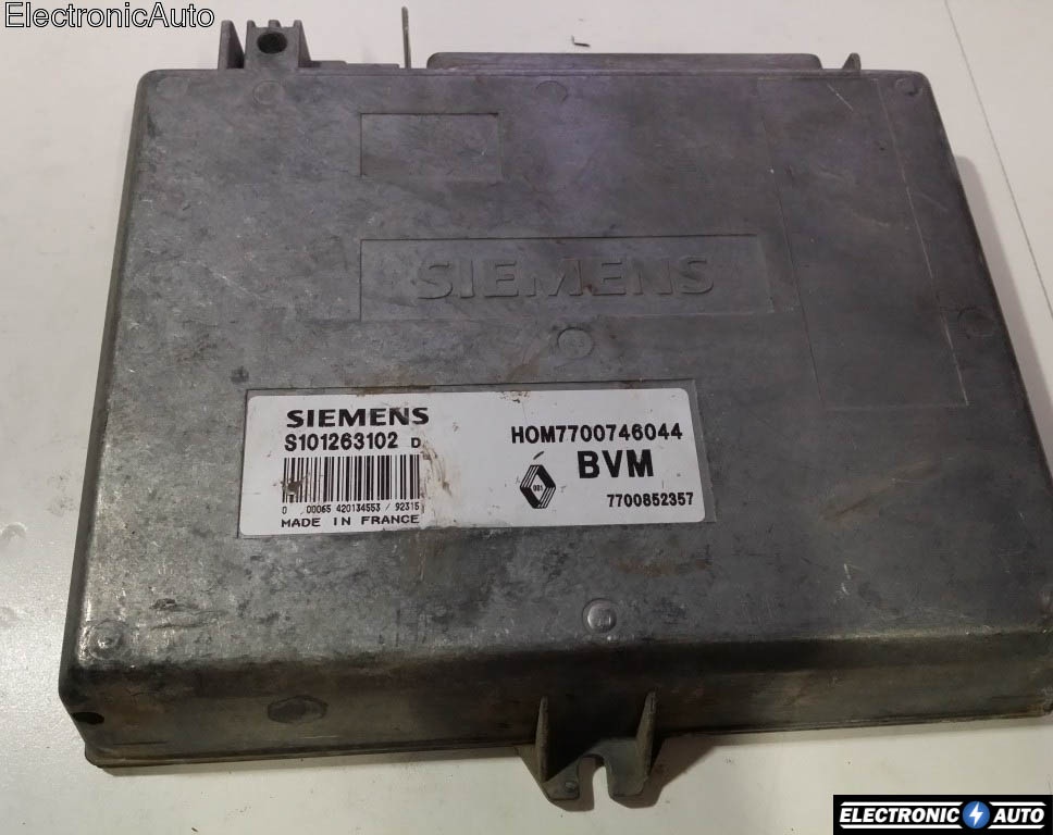 ECU Calculator motor Renault Laguna 1.8, S101263102D, HOM7700746044