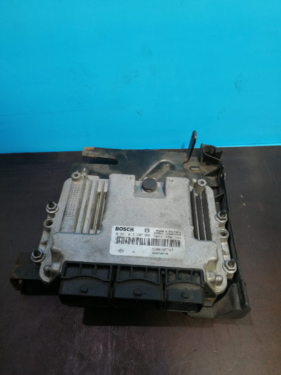 ECU Calculator Motor Renault Megane 2 1.9 DCI 8200705747, 0281013907