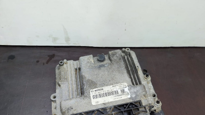 ECU Calculator motor Renault Trafic / Opel Vivaro 1.6 DCI 0281032458, 237106626R, 237107168R