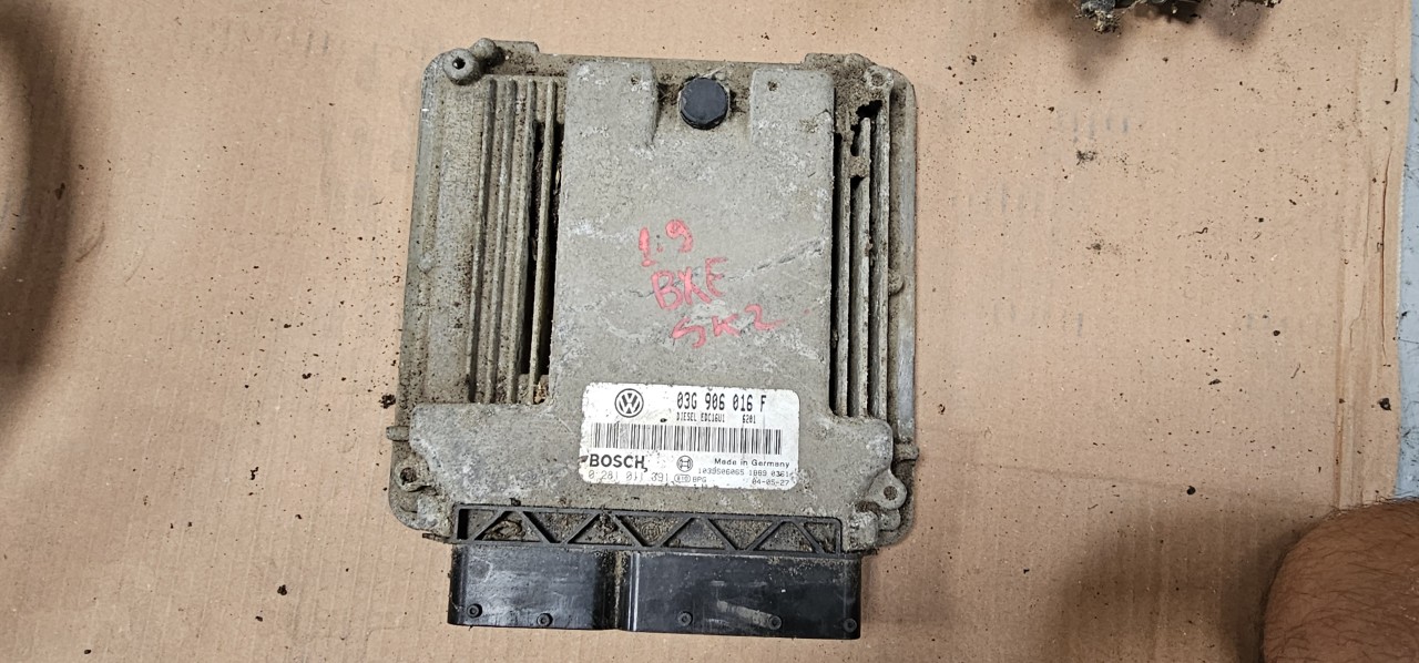 Ecu calculator motor Skoda Octavia 2 2.0 TDI BKD 2004 2005 2006 2007