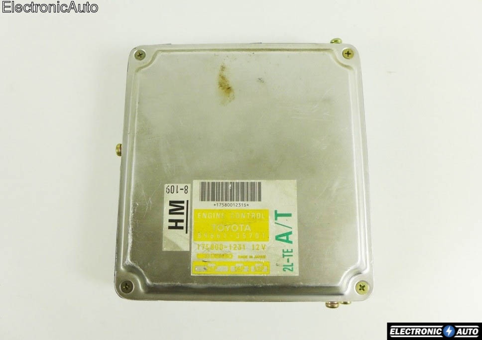 ECU Calculator motor TOYOTA Hilux 2, 4 TDI 89661-35701 175800-1231
