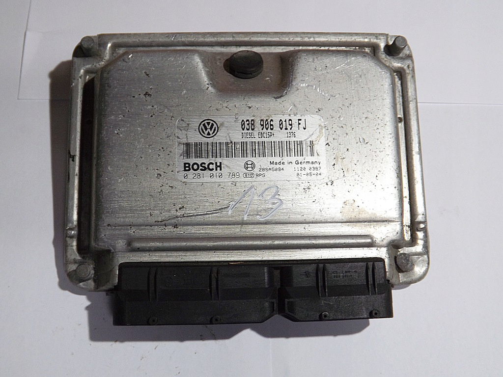ECU Calculator motor VW Passat, 038906019FJ, 0281010789,