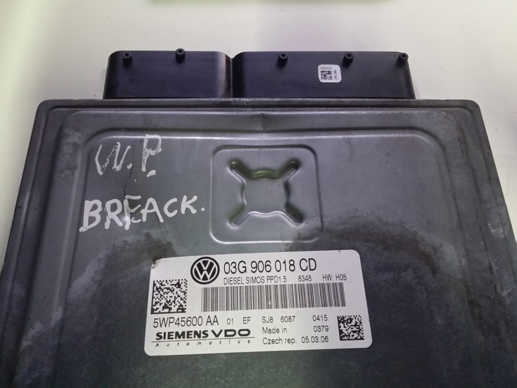 ECU Calculator motor VW Passat 2.0TDI 03G906018CD SIMOS PPD1.5 BKP