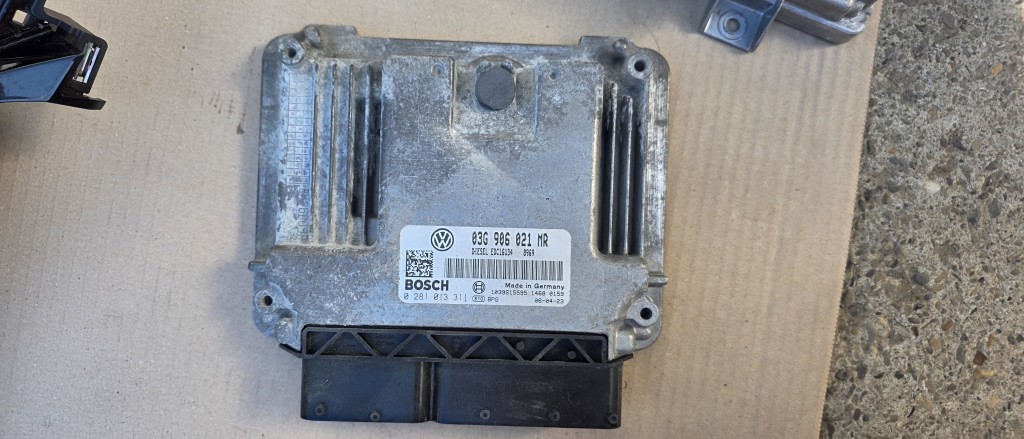 Ecu calculator motor Vw Passat B6 2.0 TDI BMP 2006 2007 2008