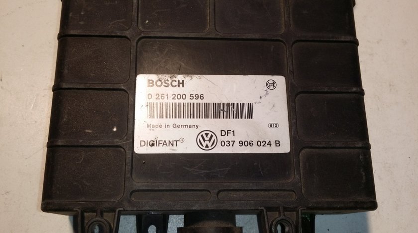 ECU Calculator motor VW Vento 2.0 037906024B 0261200596