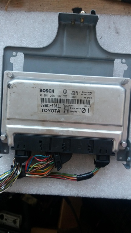 Ecu calculator toyota yaris 1.0 b 1999-2005 89661-0d011