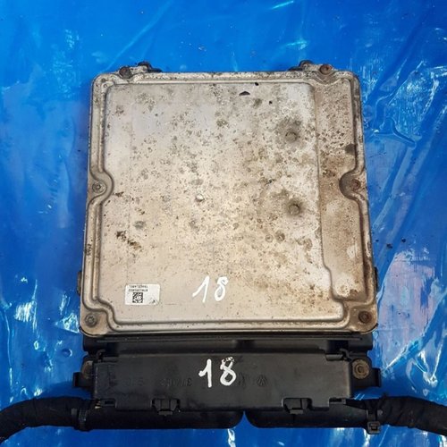 Ecu cod 03h906032ab vw passat b6 3.2 fsi axz blv 250 cai