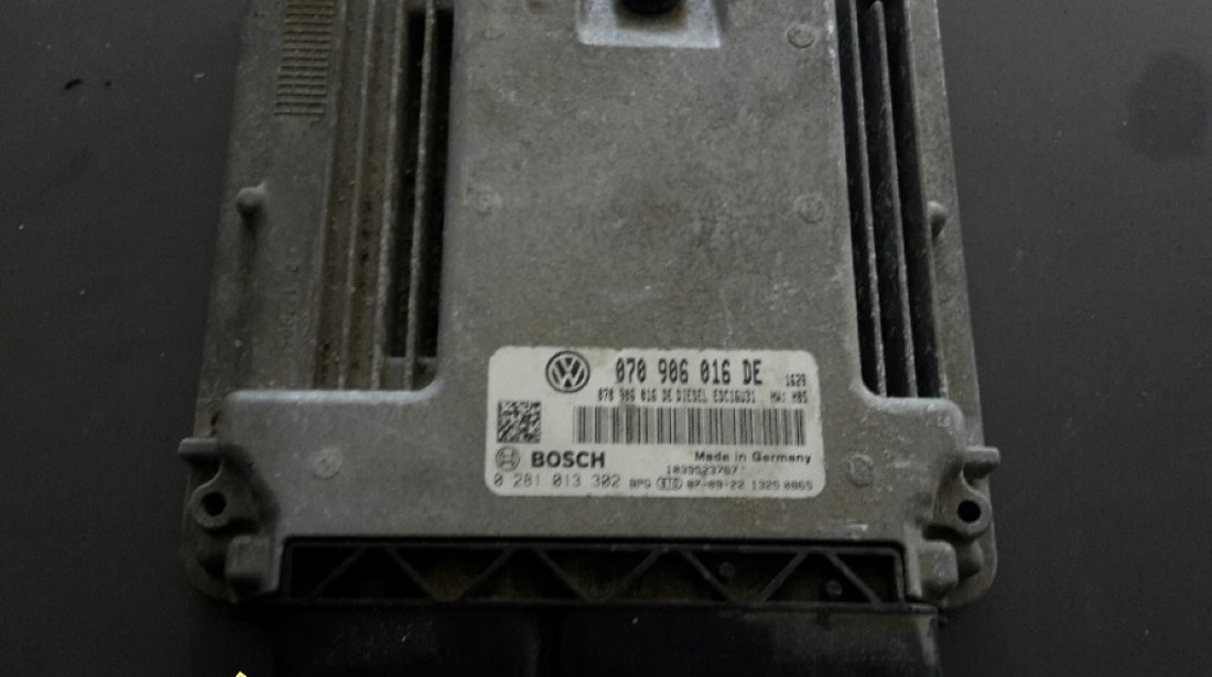 ECU VW TOUAREG 2 5 BPE 070906016DE