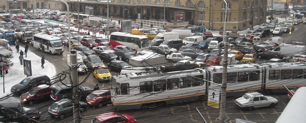 Editorial: 10 motive pentru care avem un trafic de rahat in Bucuresti