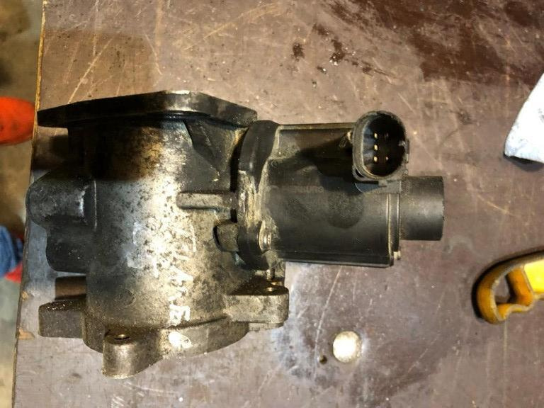 EGR 076131501a Volkswagen VW Touareg generatia 1 7L [2002 - 2007]