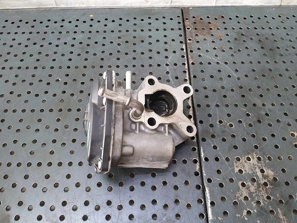 Egr 1.4 d toyota yaris p13 2580033010