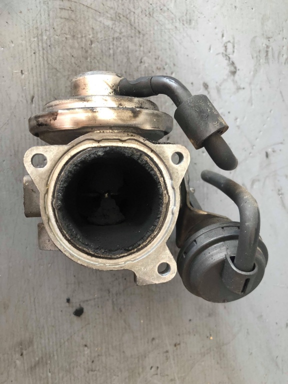 Egr 1.4 tdi amf vw polo 9n seat ibiza skoda fabia cordoba 2001-2005 038129637b