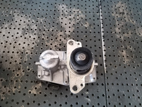 Egr 1.6 dci nissan qashqai 2 j11 3525010731 147109816r h82010g1904